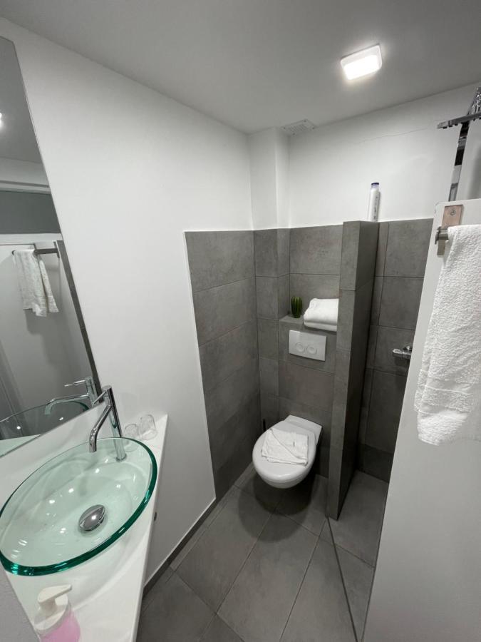 Liberty Hotel Кьолн Екстериор снимка