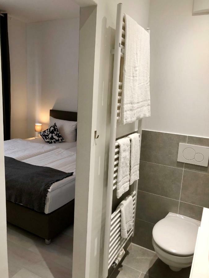 Liberty Hotel Кьолн Стая снимка